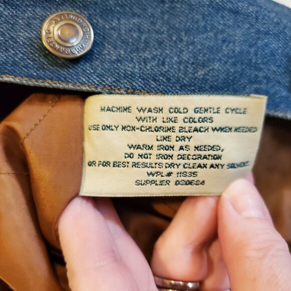 St. Johns Bay Vintage-Inspired Denim Vest with Faux Fur Trim - Size Large - Picture 7 of 7